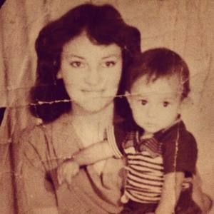 Meet your Posher, Yolanda